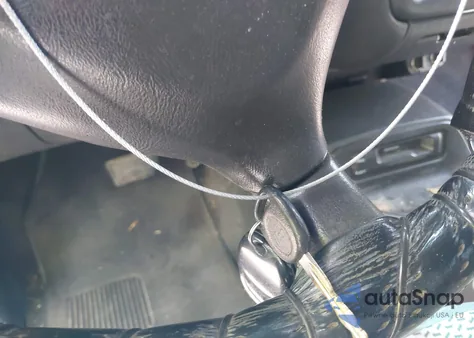 2001 Chevrolet Blazer Ls из США, поврежденный, VIN 1GNCT18W71K113153